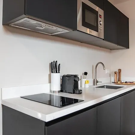 Limehome Keizerstraat Apart-hotel Haia
